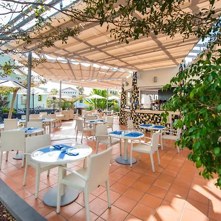 Maria Costa Adeje (Tenerife)